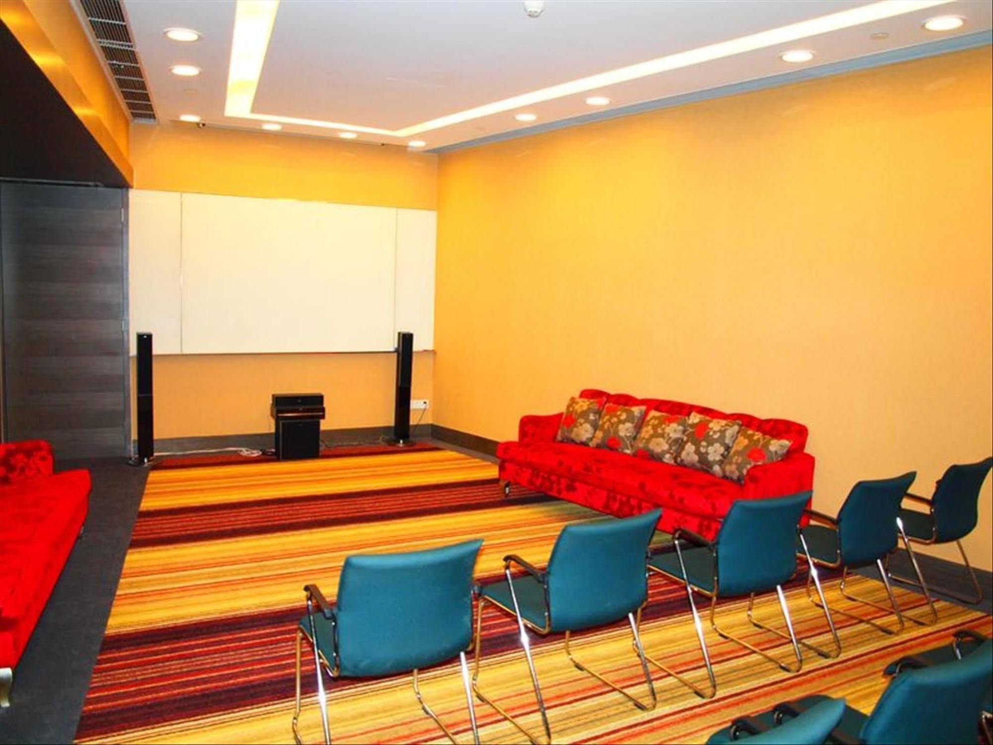 Glory Ocean One Goriole, Aparthotel 5*